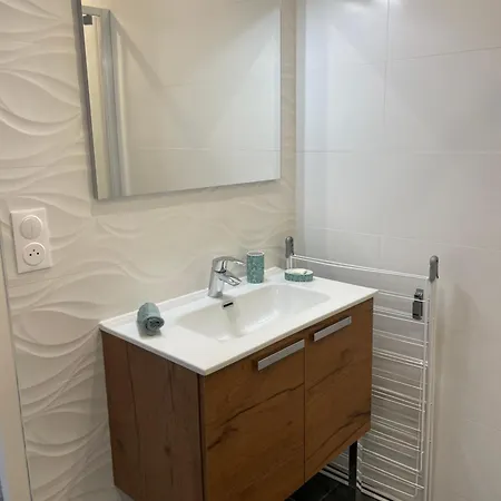 Apartment St Amant Tallende 2 Adultes 1 Enfant Possible *