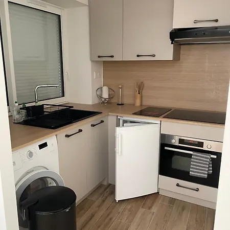St Amant Tallende 2 Adultes 1 Enfant Possible * Saint-Amant-Tallende